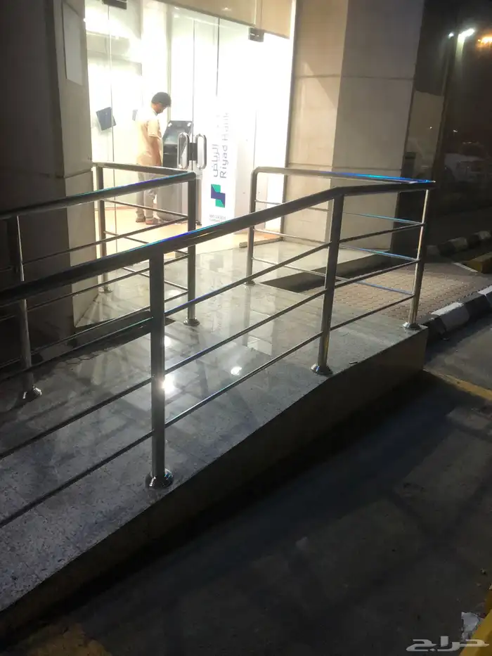 حداد استيل استانلس جميع زجاج مسابح 20