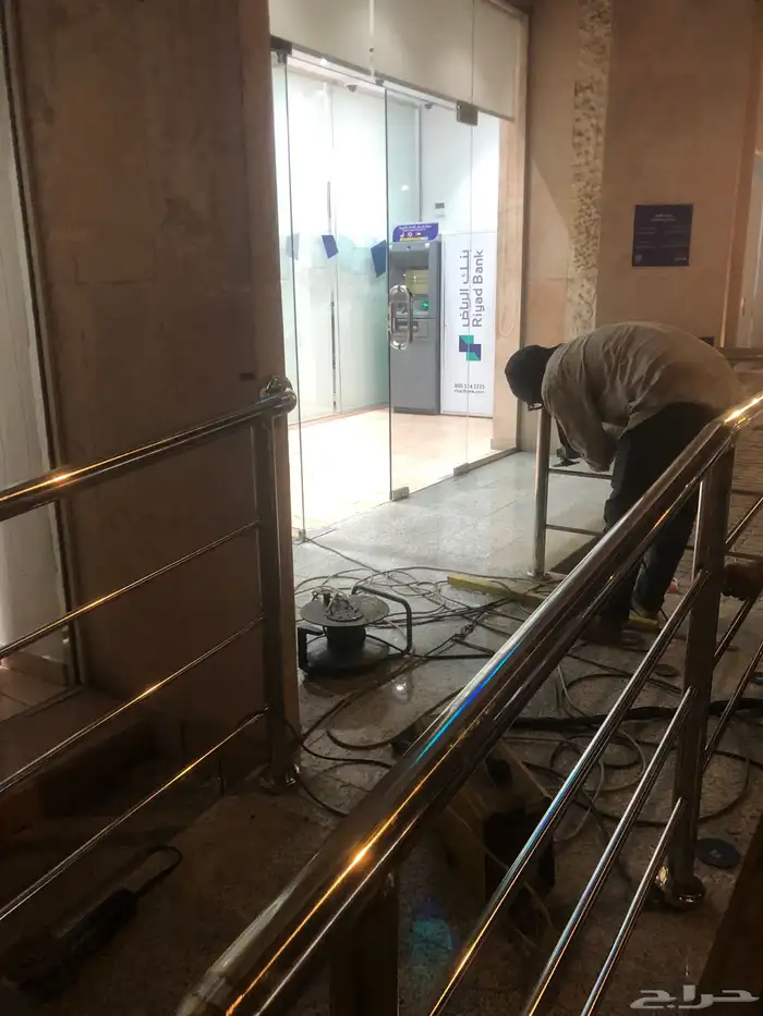 حداد استيل استانلس جميع زجاج مسابح 23