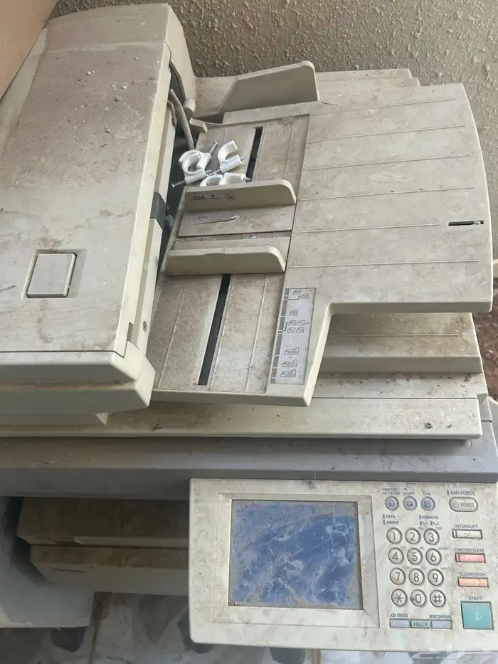 آلة تصوير وطباعة 4