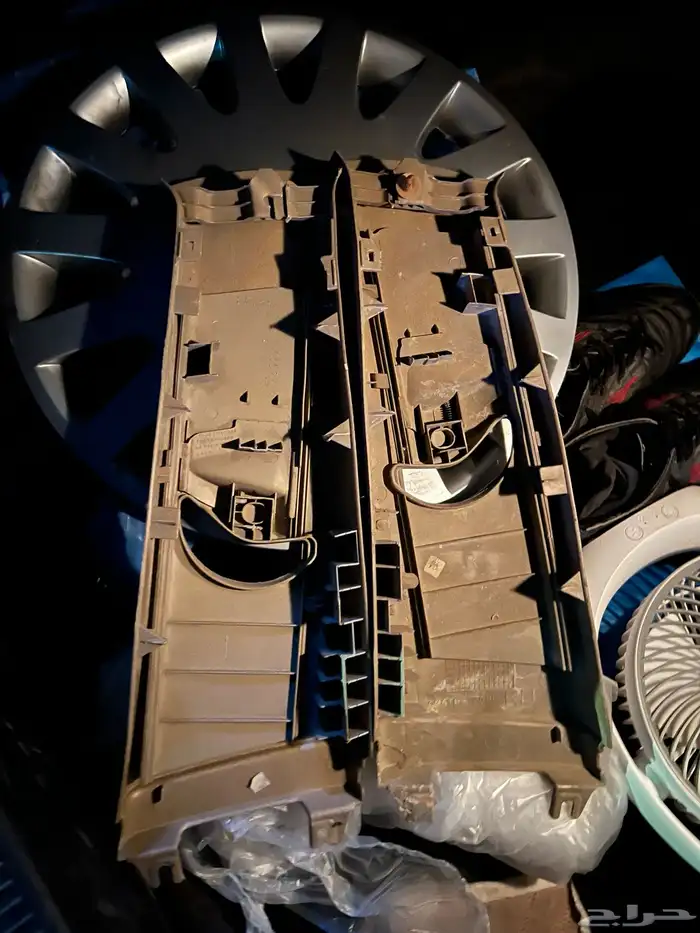 ديكور حزام ومثلث كامري 2006 1