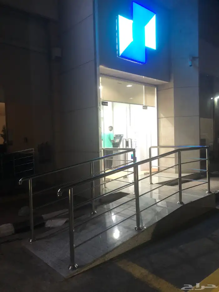 حداد استيل استانلس جميع زجاج مسابح 14