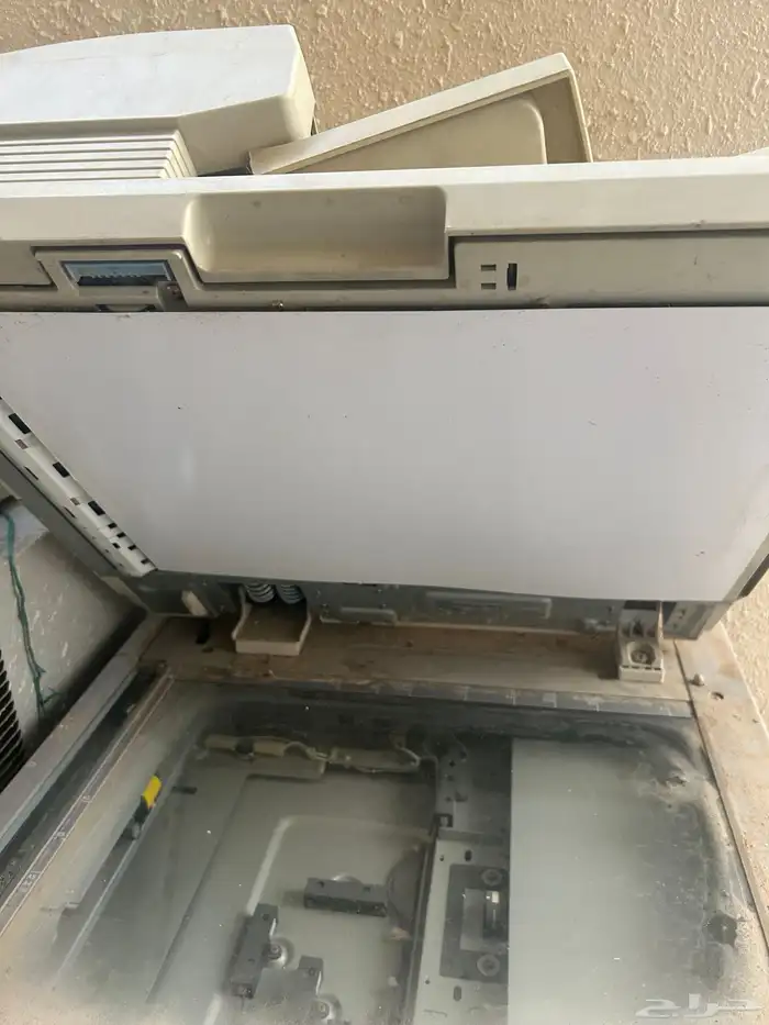آلة تصوير وطباعة 9