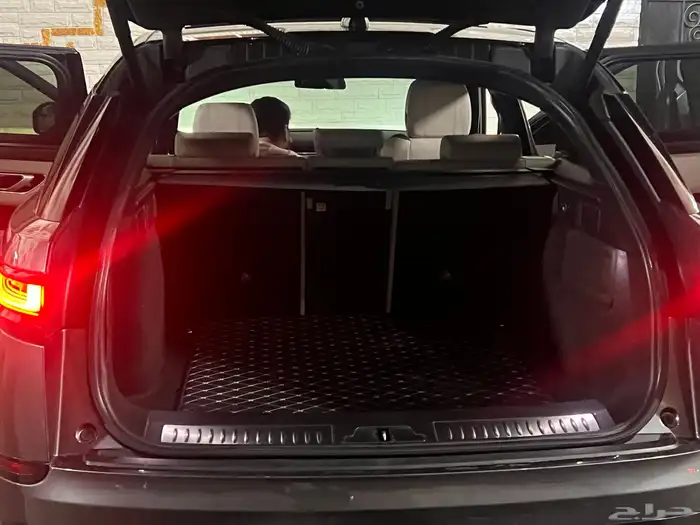 رينج روفر فيلار P250S R Dynamic 6