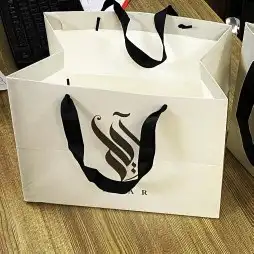 بوكسات واكياس ورقية 10
