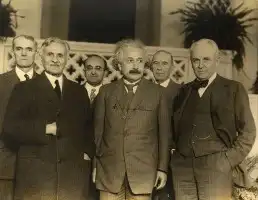 معلم فيزياء وعلوم اردني 0