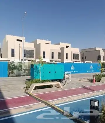 ايجار مولدات كهرباء - تور لايت 0