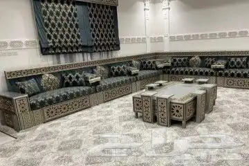تفصيل و تنجيد كنب ومساند و ستائر و مجالس ارضية ومغربية 13
