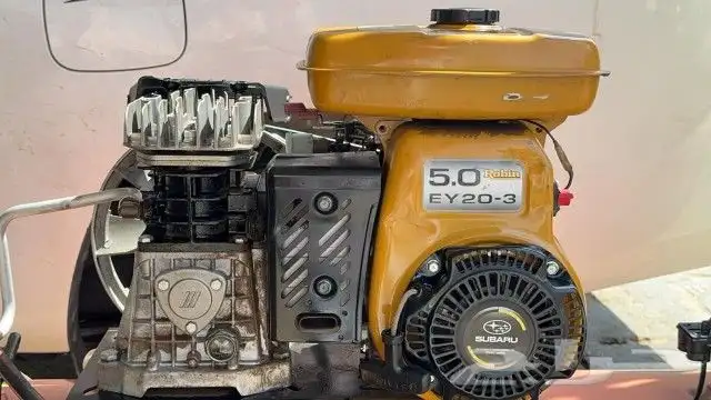 ماطور هواء سعة 300 لتر بمحرك بنزين 1