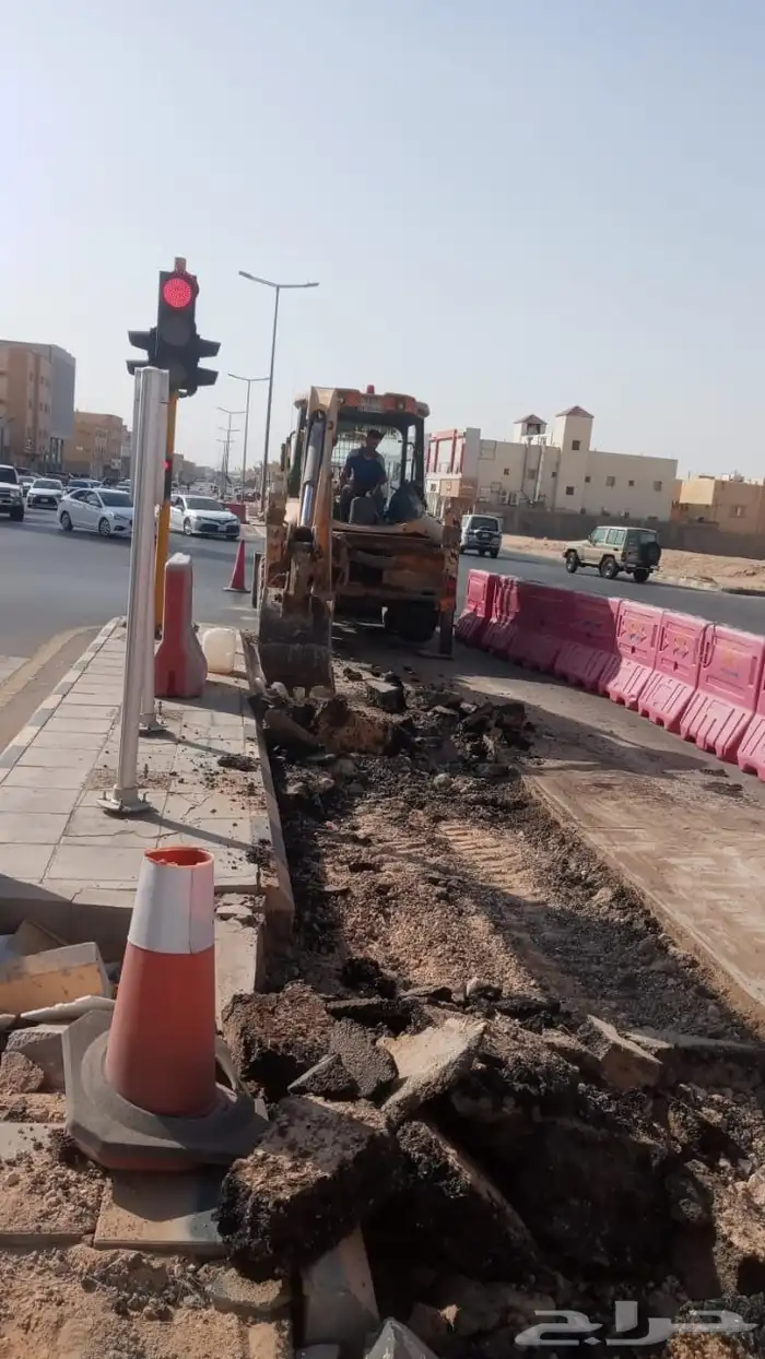 مقاول اسفلت اعمال ترابية بنية تحتية تطوير مخططات 8