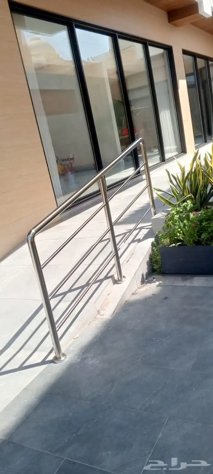 حداد استيل استانلس جميع زجاج مسابح 2