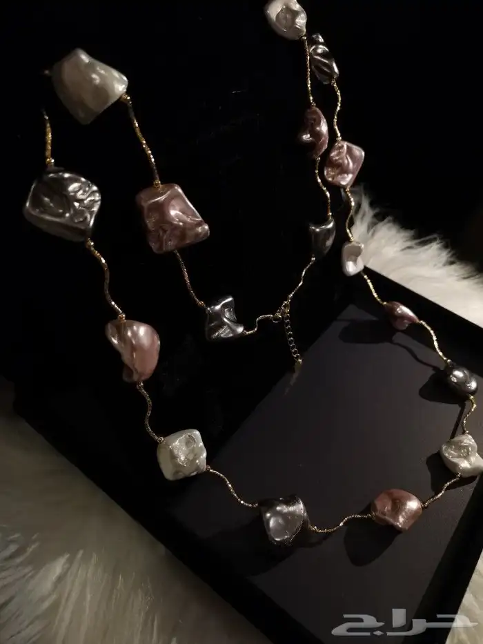 سلاسل الفضة المزينة بأحجار اللؤلؤ الملونه الطبيعية 2