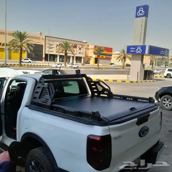 غطاء حوض فورد رينجر 2023 قابل للسحب 4