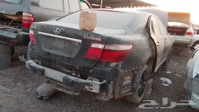 قطع غيار لكزز 2011 تشليح ولكزز 400 و430 14