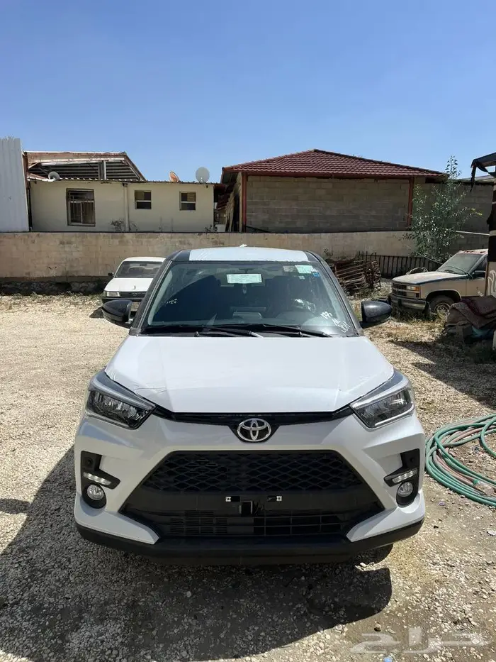 تويوتا رايز ليمتد 2024 ابيض 0