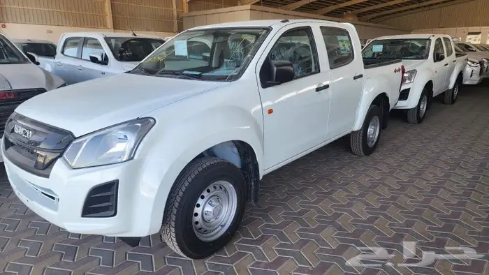 ايسوزو غمارتين دبل استاندر موديل 2025 13