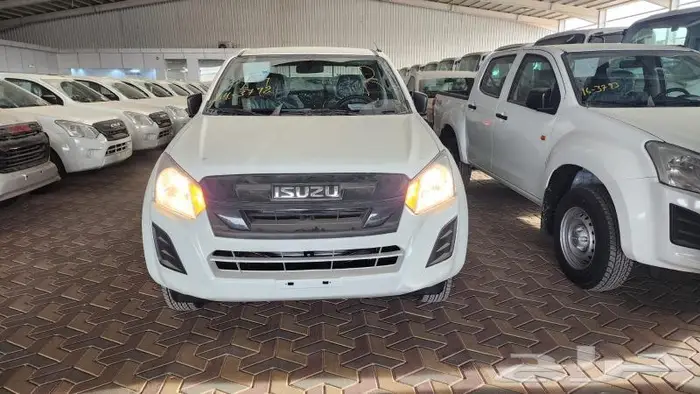 ايسوزو غمارتين دبل استاندر موديل 2025 16