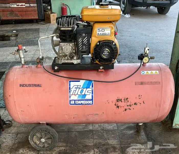 ماطور هواء سعة 300 لتر بمحرك بنزين 2