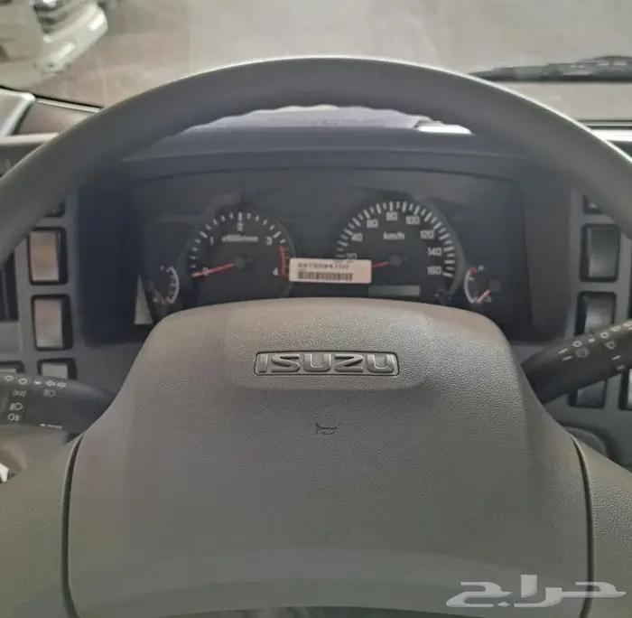 ايسوزو دينا 6 طن 2025 NQR 3