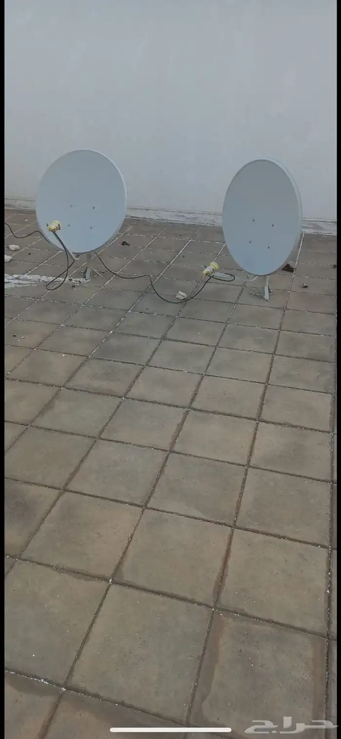 للبيع اثنين صحن دش مع كامل ملحقاتها على السوم 0