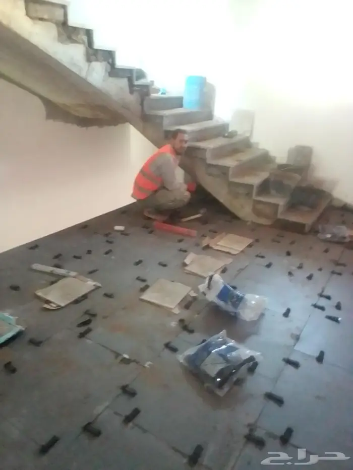 مبلط سيراميك ورخام 0