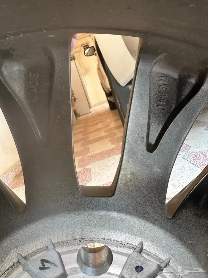 للبيع جنوط لاندكروزر موديل 2024 2