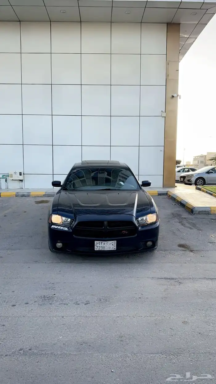 دوج تشارجر 2013 نظيف جدا 7