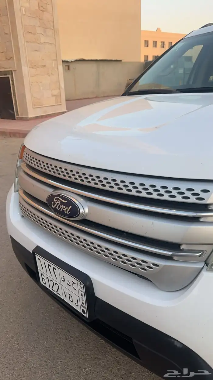 فورد إكسبلورر 2014 سعودي أستاندر 20