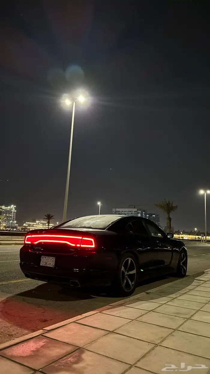 دوج تشارجر 2013 نظيف جدا 0