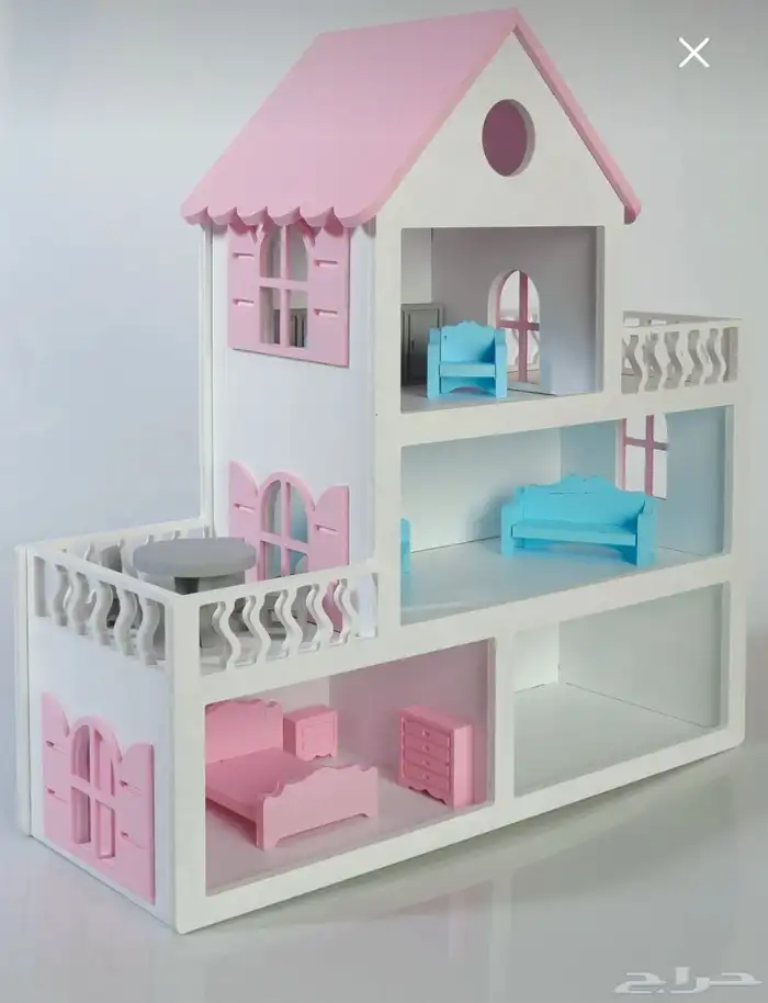 بيت باربي الخشبي 0