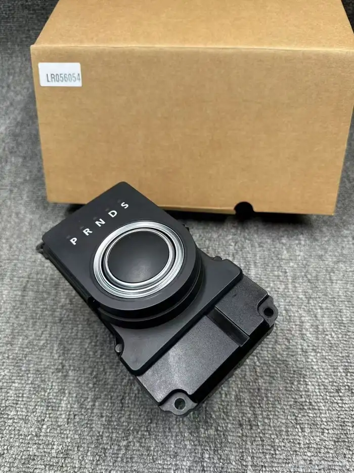 OIL FILTER RANGE ROVER DEFENDER 2022 5