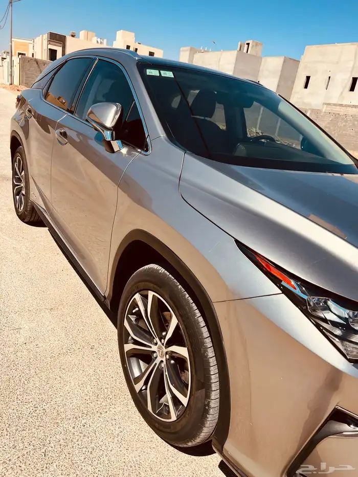 جيب لكزس RX450h هايبرد موديل 2017 3