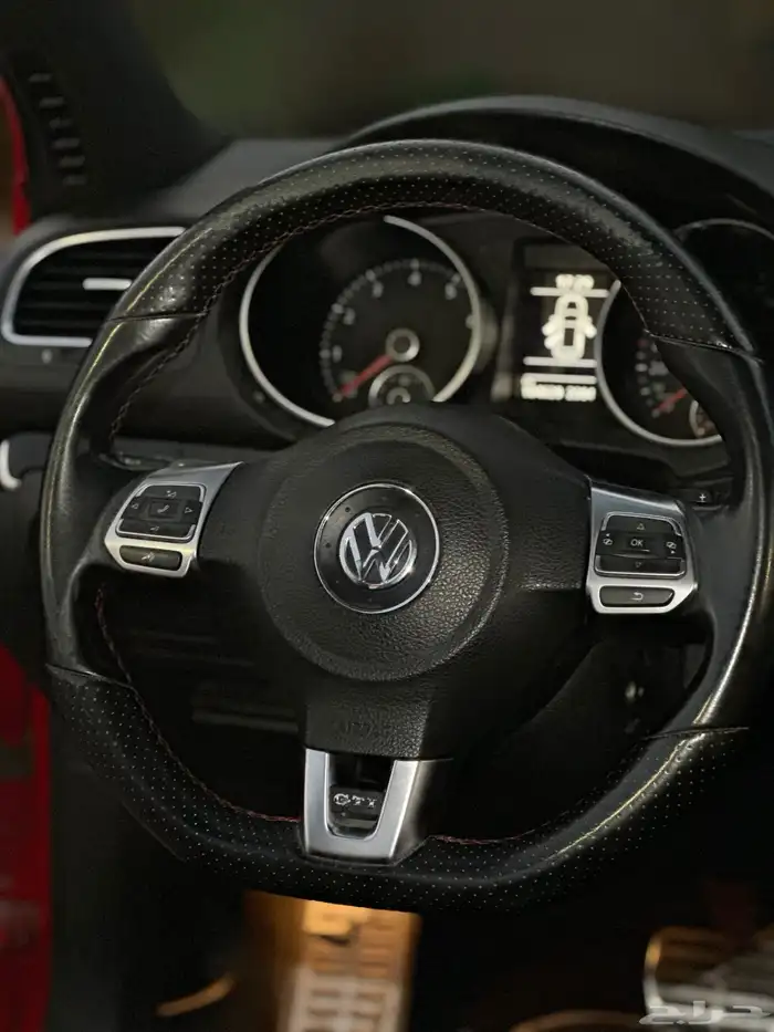 ((تم البيع ))جولف GTI مخزن وكالة ممشى قليل 18