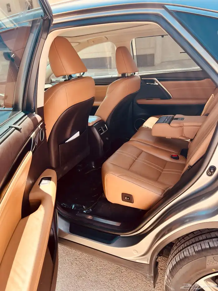 جيب لكزس RX450h هايبرد موديل 2017 20