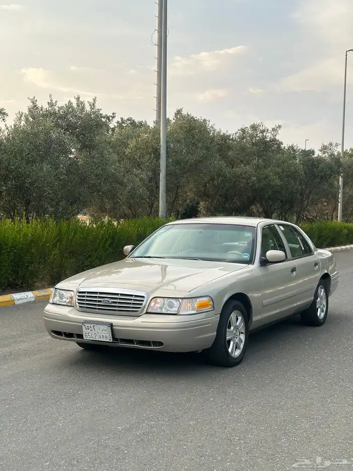 فورد كراون فكتوريا 2010 (سعودي ) 0