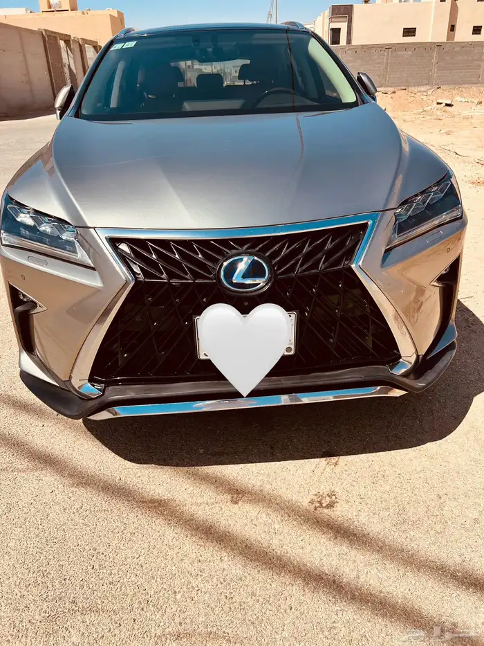 جيب لكزس RX450h هايبرد موديل 2017 24