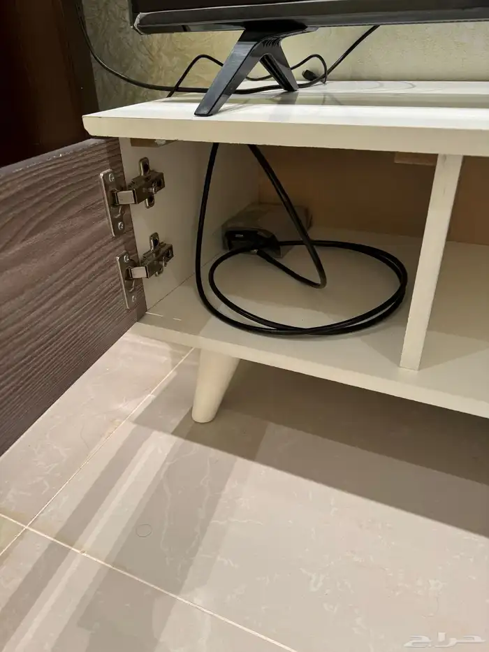 طاولة شاشة  تخزين 2