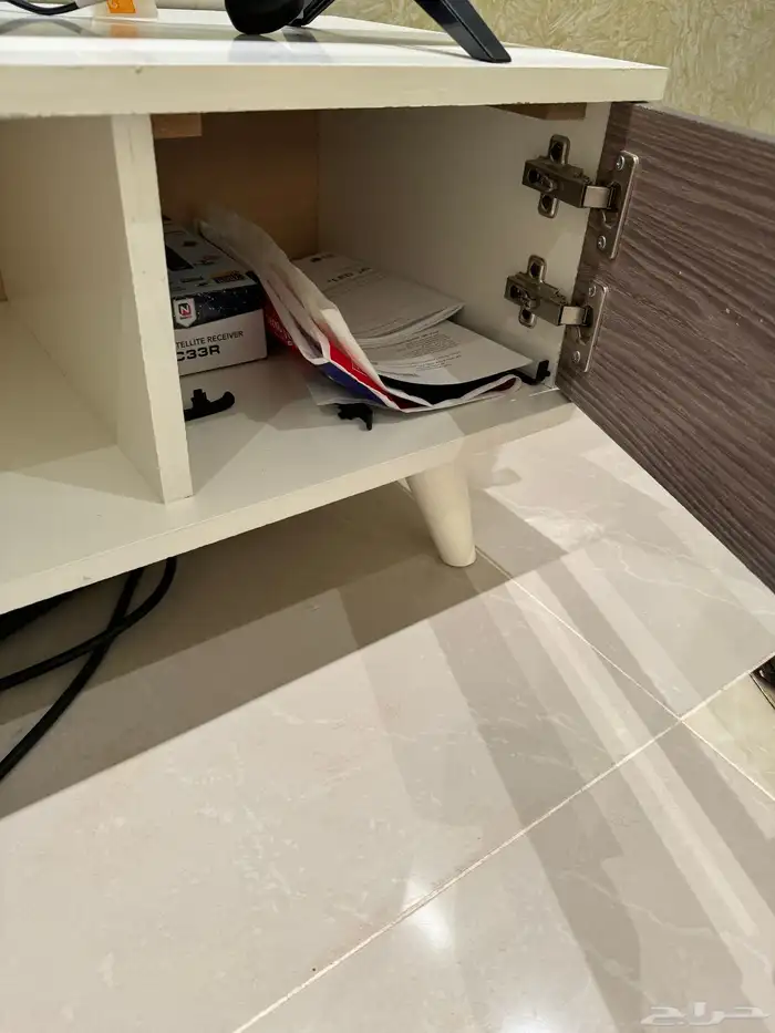 طاولة شاشة  تخزين 3