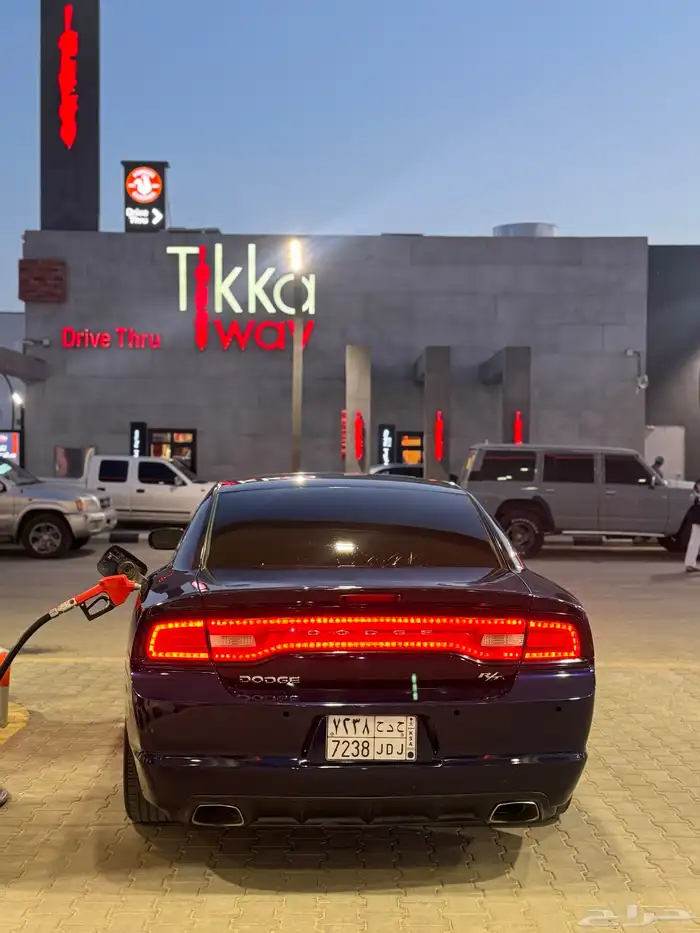 دوج تشارجر 2013 نظيف جدا 30