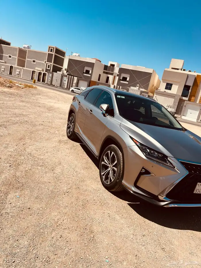 جيب لكزس RX450h هايبرد موديل 2017 0