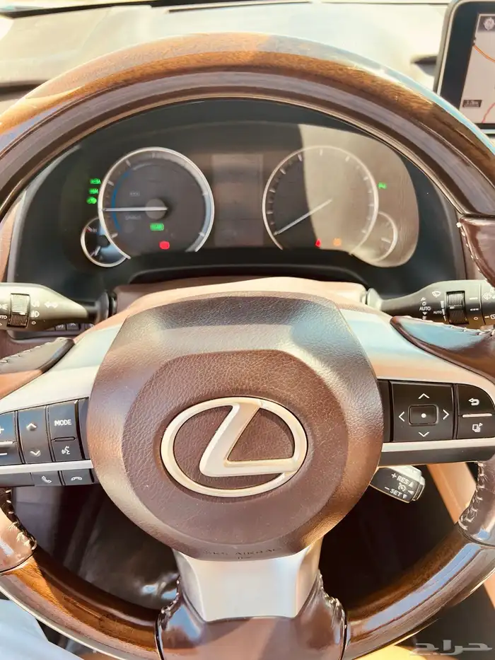 جيب لكزس RX450h هايبرد موديل 2017 11