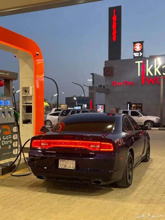 دوج تشارجر 2013 نظيف جدا 29