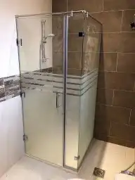 قزازابواب مرايا زجاج ملون طاولات زجاج ابواب سكريت 6
