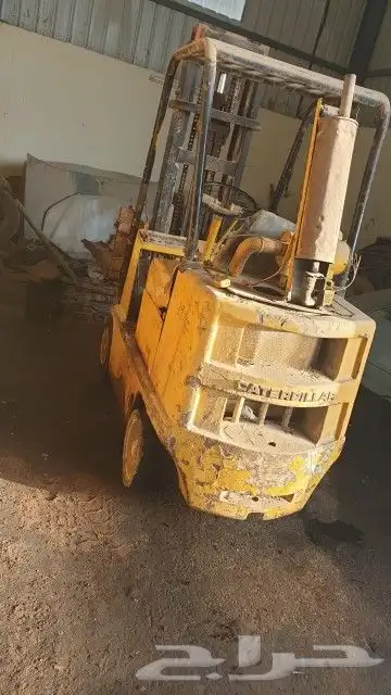 فوركلفت كتر بلر قديم 2طون ديزل 3 سلندرشغال تمام يحتاج تصليح 1
