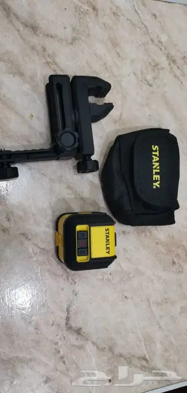 ميزان ليزر ستانلي ب 350 ريال معروض ب 150 ريال لسرعه البيع 3