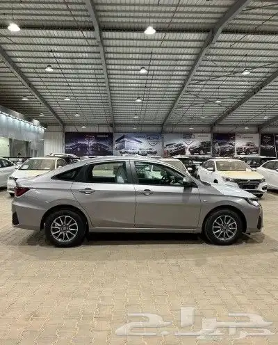 تويوتا يارس y موديل 2024 0