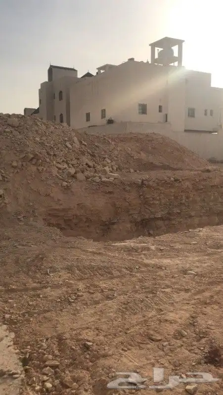 نقوم بتركيب جميع انواع الشبوك واسياجات المزارع والأرض الحكوم 8