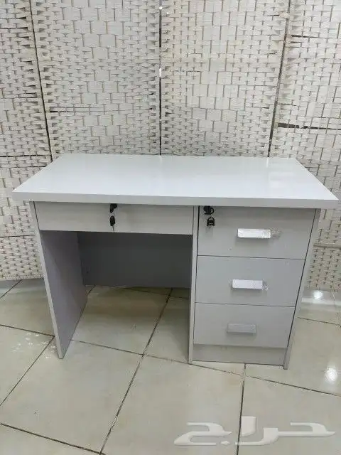 مكاتب فخمه وجوده عاليه 23