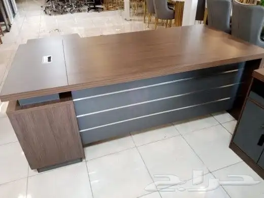 مكاتب فخمه وجوده عاليه 7