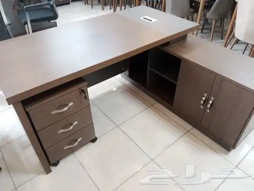 مكاتب فخمه وجوده عاليه 14