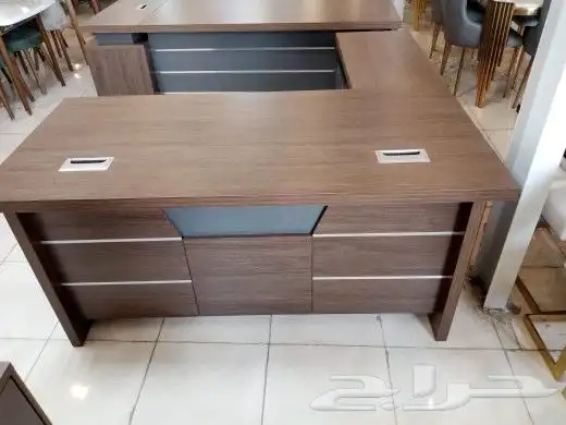 مكاتب فخمه وجوده عاليه 6